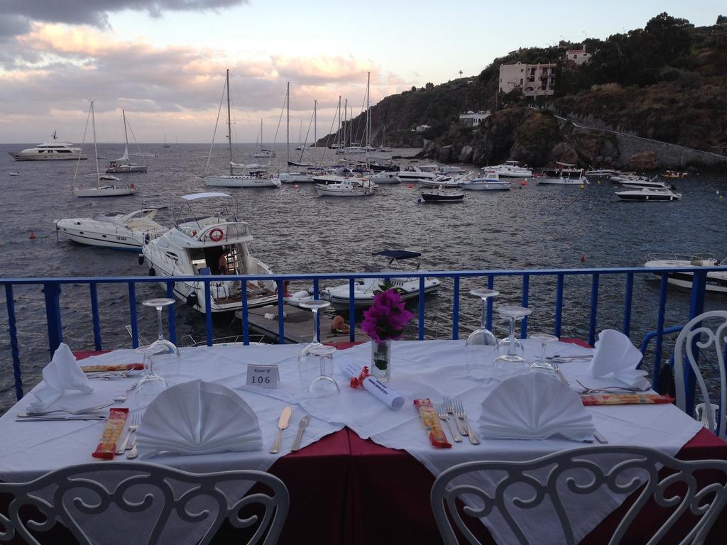 Hotel Rocce Azzurre Λίπαρι Εξωτερικό φωτογραφία