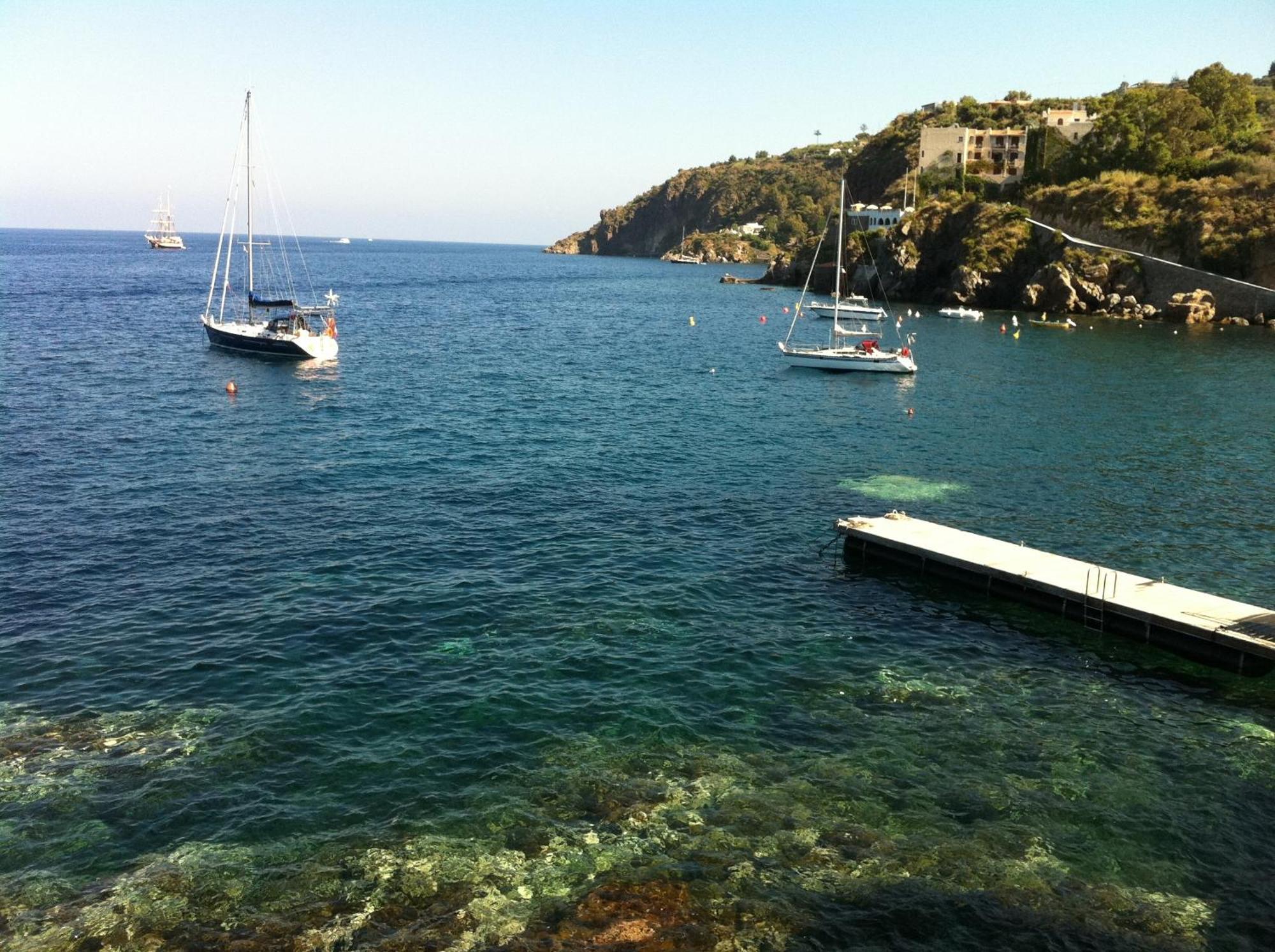 Hotel Rocce Azzurre Λίπαρι Εξωτερικό φωτογραφία